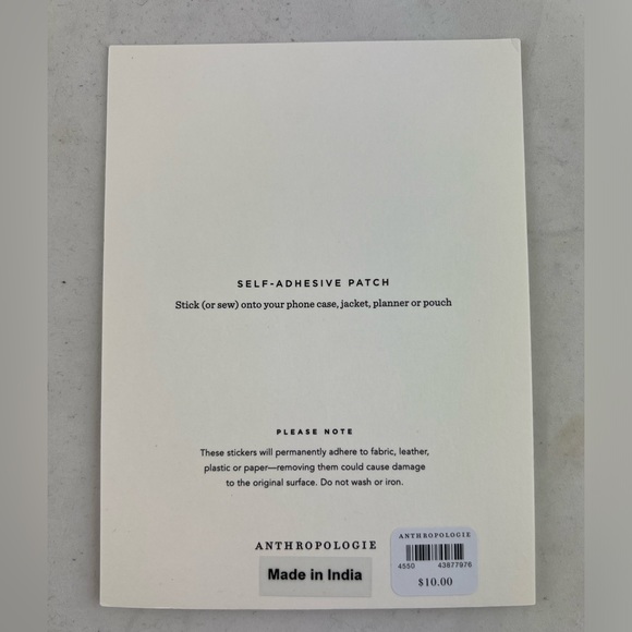 Gold Beaded 'Oui' Sticker - Picture 2 of 2